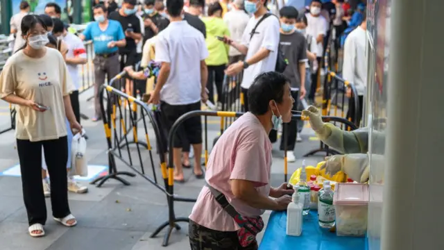 儘管廣州這輪疫情規模大，但是感染者情況都不嚴重。