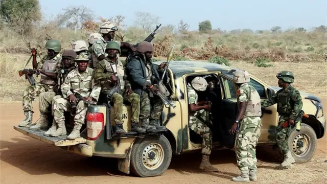 Awọn ologun ninu ọkọ wọn