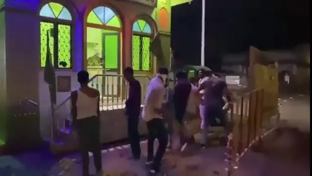 जूनागढ़ गुजरात पिटाई वीडियो