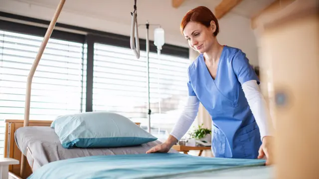 kain sprei, rumah sakit, bakteri, jamur, mikroba