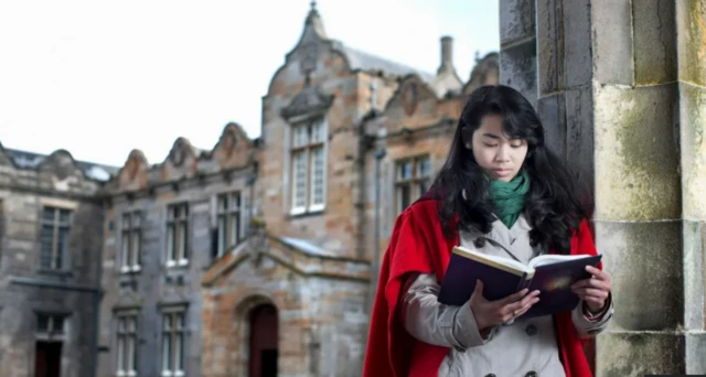 Ilustrasi mahasiswa di Eropa.