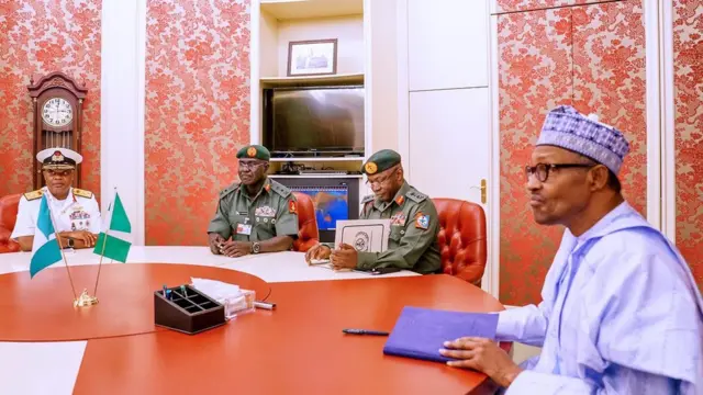 Ganawar shugaba Buhari da hafsoshin tsaro