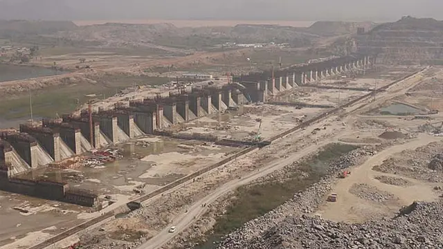 పోలవరంలో కాంక్రీటు ఫిల్లింగ్ గిన్నిస్ రికార్డు