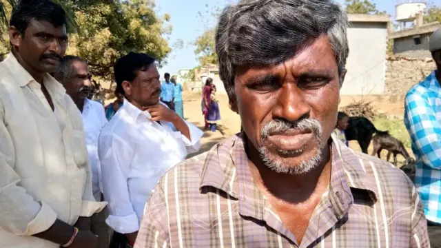 దళితవాడకు చెందిన పుల్లయ్య