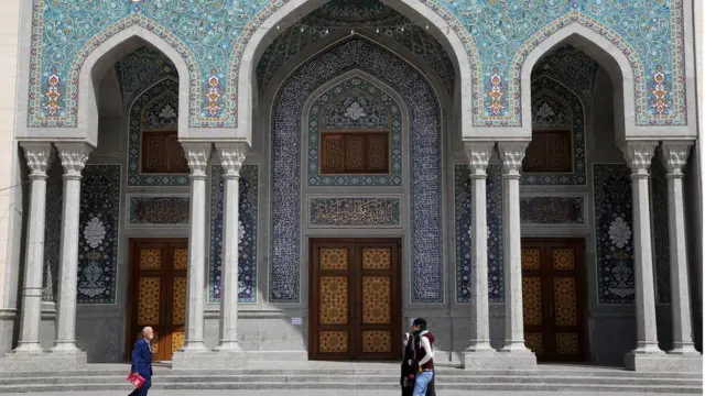 مرقد الإمام الحسن العسكري في قم