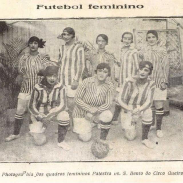 Fotosporting club de gagnoajornal com antigo timesporting club de gagnoafutebol feminino