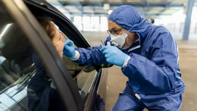 Mulher é testada na Alemanha