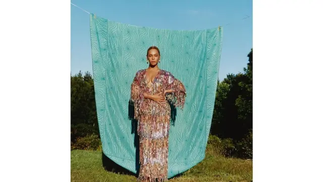 La jeune mère de trois enfants explique avoir mis du temps à ''mettre en perspective'' cette histoire familiale.