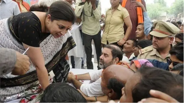 स्मृती इराणी