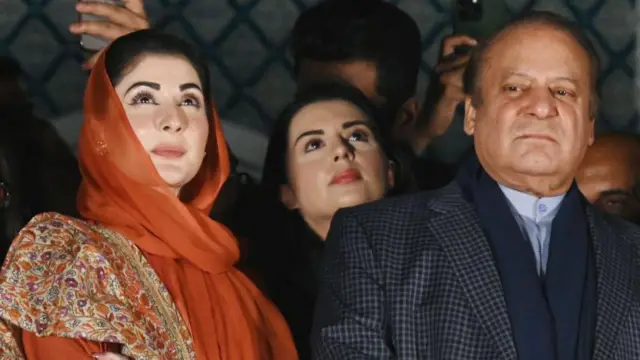 મરિયમ નવાઝ અને નવાઝ શરીફ