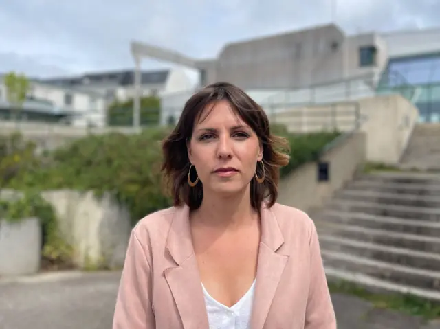 被害者のマノン・ルモワンヌさん