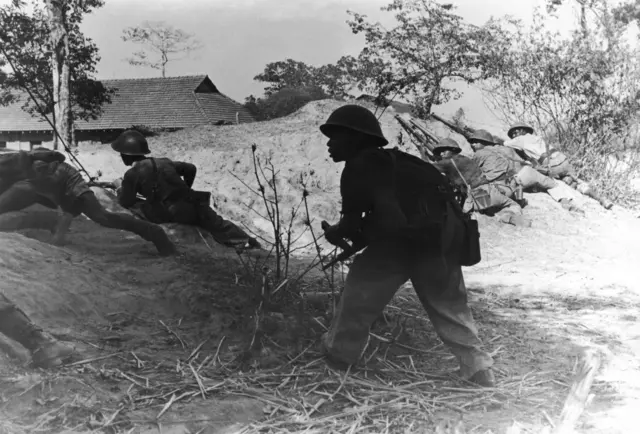 ပြည်တွင်းစစ်မီးက ရန်ကုန်နားထိ ဝိုင်းလာခဲ့