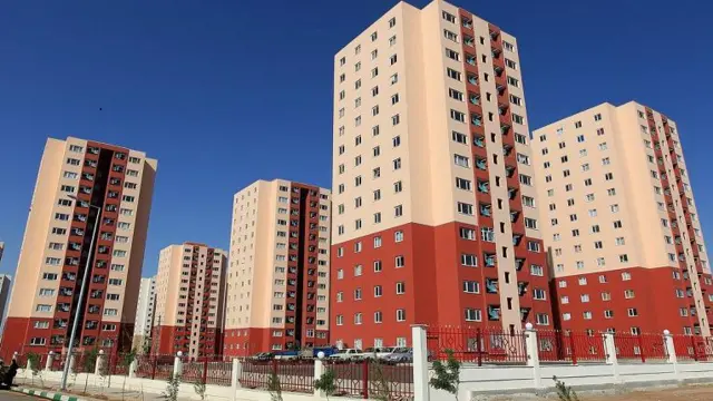 بگفته وزیر راه و شهرسازی ایران حتی ساخت یک میلیون مسکن در سال هم جوابگوی نیاز بازار نیست