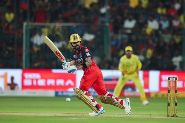 இந்த சீசன் 165.75 என்ற ஸ்டிரைக் ரேட்டில் ஆடிக்கொண்டிருக்கிறார் விராட் கோலி