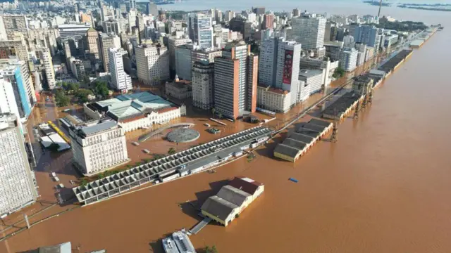 Vista aérea do centroaposta mais de 3 golsPorto Alegre, fortemente afetada por uma enchente,aposta mais de 3 gols5aposta mais de 3 golsmaioaposta mais de 3 gols2024