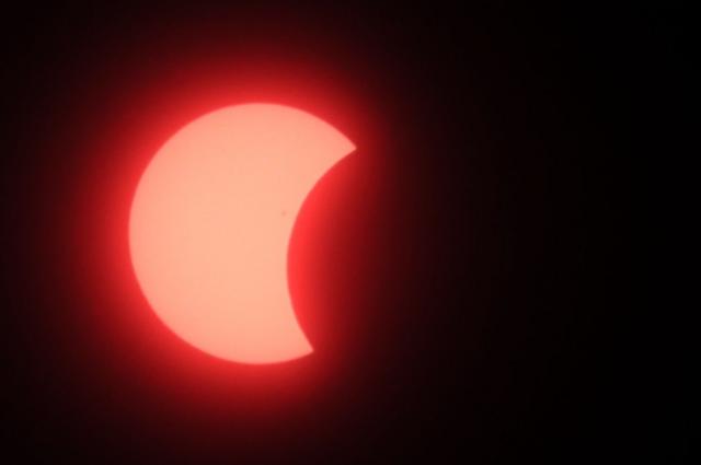 Eclipse parcial visto desde Tegucigalpa, Honduras, el 8 de abril de 2024.