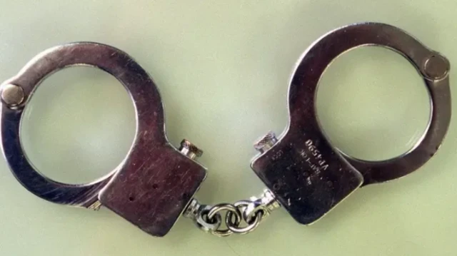 ਹਥਕੜੀਆਂ