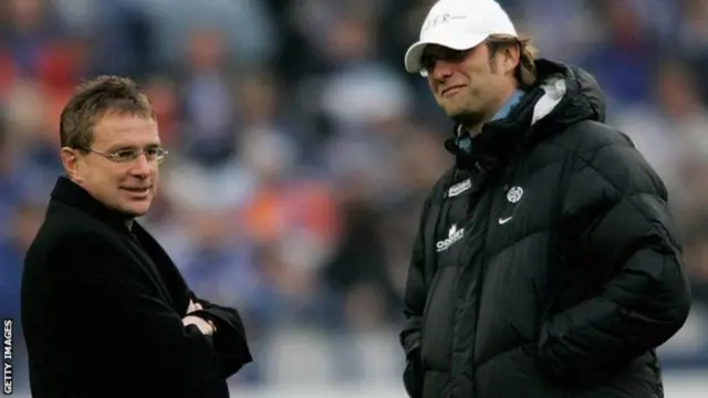 Ralf Rangnick na Jurgen Klopp walikuwa mameneja hasimu wakati Schalke walipokutana na klabu ya Klopp ya Mainz team Disemba 200