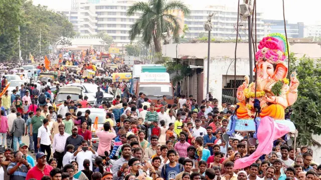 హైదరాబాద్ గణేశ్ నిమజ్జనం