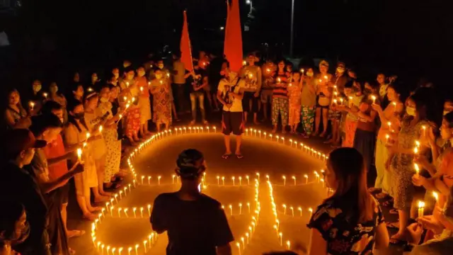 ထားဝယ် က ညသပိတ်
