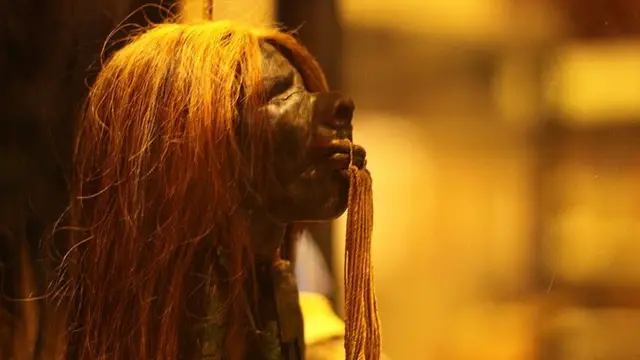 Cabeça exposta em museu de Oxford