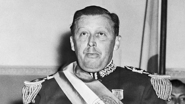 Stroessner en 1954, cuando asumió el poder