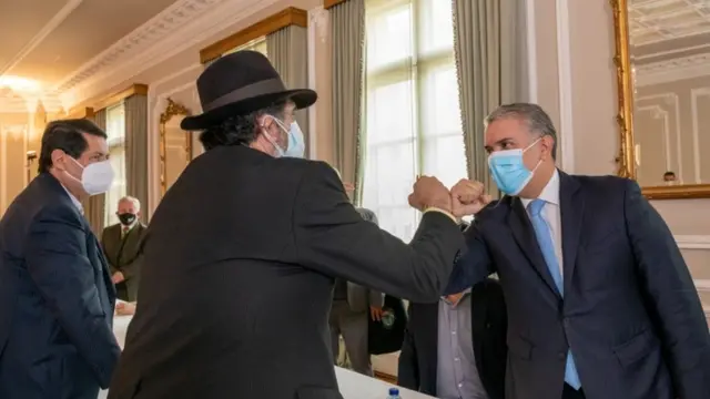 Duque, con los líderes del paro.