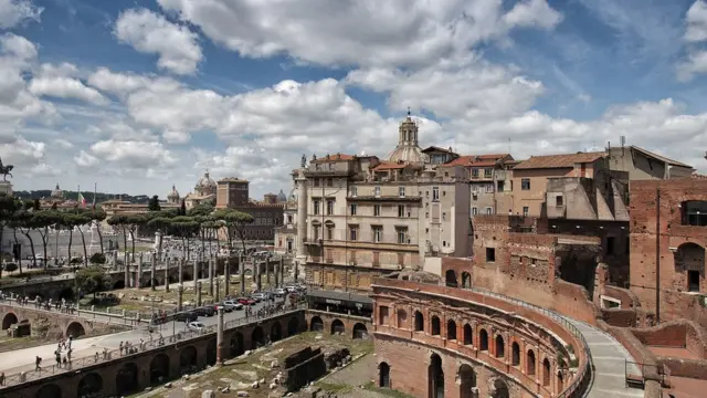 Ruinas da Roma antiga na capital italiana