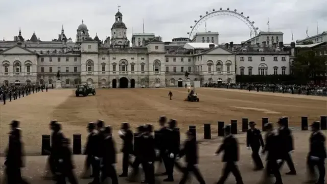 तैनात पुलिस बल