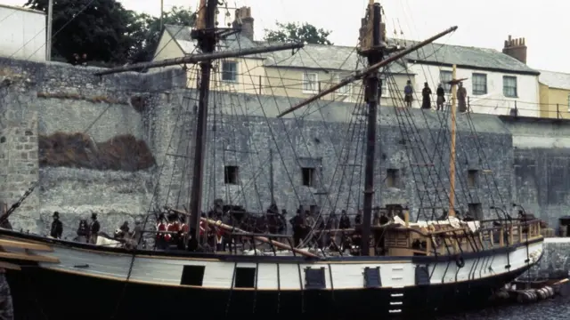 达尔文两次远渡重洋搞研究所乘搭的“小猎犬"号(Beagle)