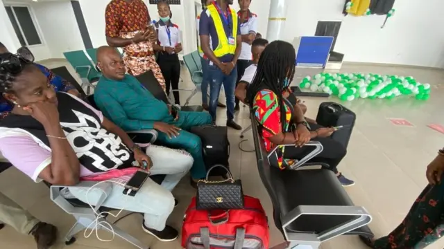 Ndị mmadụ na-eche ị ga njem ha kemgbe ụtụtụ