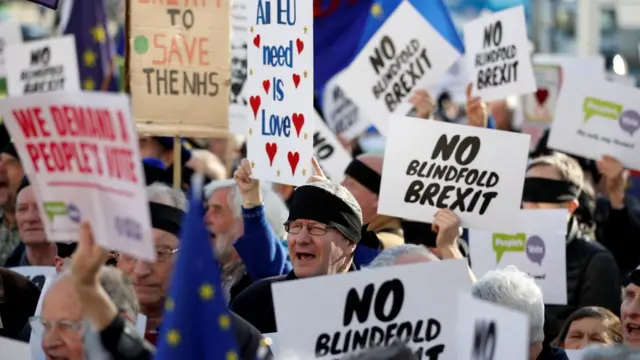 ব্রেক্সিটের বিপক্ষে লন্ডনে সমাবেশ