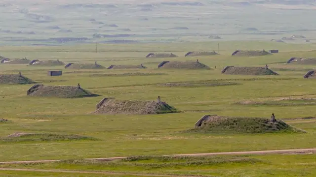 سنگرهای بتونی خالی