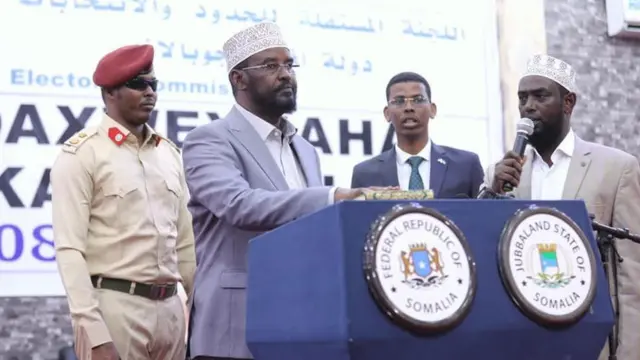 Baarlamaanka Jubbaland aya shalay markale xilka u doortay Axmed Madoobe