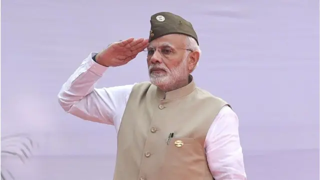 તા. 15મી ઑગસ્ટના દિવસે હોદ્દાની રૂએ વડા પ્રધાન ઝંડો ફરકાવે છે