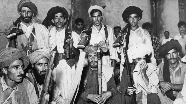 பழங்குடி போராளிகள்