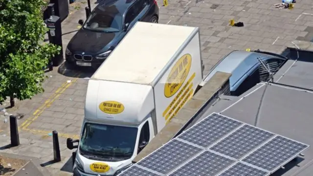 الشاحنة التي نفذ بها الهجوم