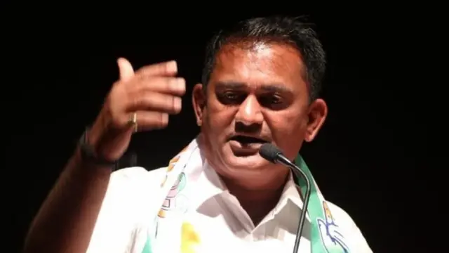 પરેશ ધાનાણી