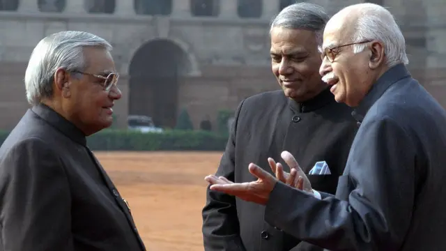 અટલબિહારી વાજપેયી, અડવાણી અને યશવંત સિંહા