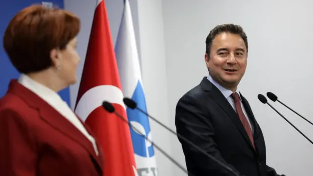 Babacan ve Akşener