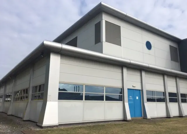 Porton Down: What's inside the UK's top-secret laboratory? - BBC News