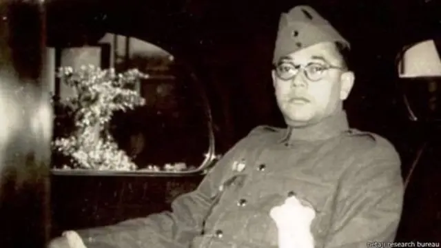 நேதாஜி 'சலோ டெல்லி' என்று அழைப்பு விடுத்த பிறகு, செங்கோட்டை மீண்டும் முக்கியத்துவம் பெற்றது