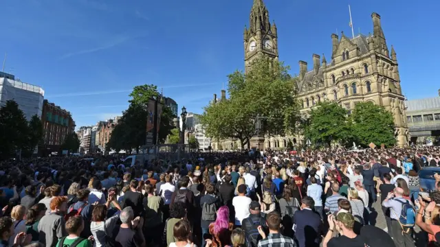 Vigilia en Manchester