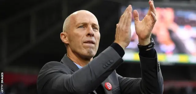 Đội Swansea của Bob Bradley đã không kiếm được trận thắng nào từ khi thắng Burnley ở trận mở màn mùa này.