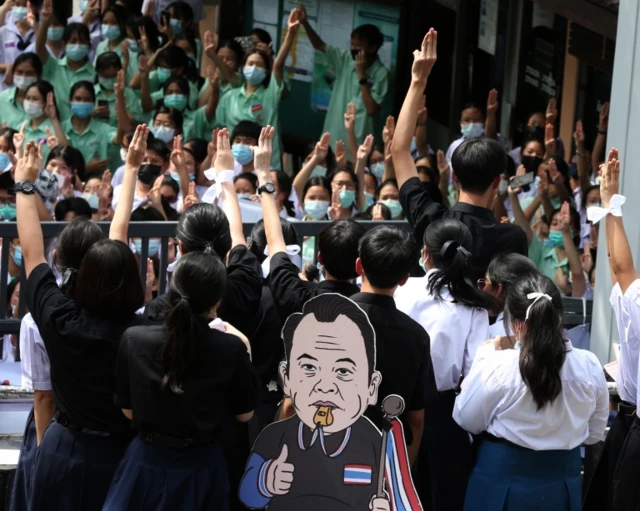 นักเรียนเลว