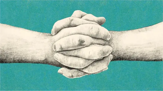 Ce geste a des significations différentes selon les cultures, mais le contexte général peut nous donner des indices pour le déchiffrer.