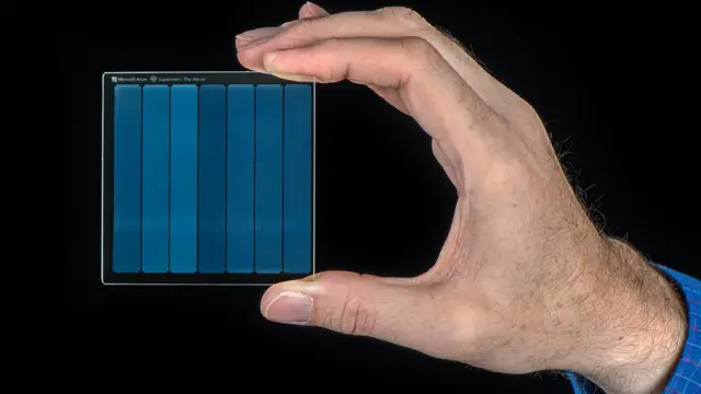 Superman filminin 75 GB'dan fazla verisi bu diske sığdırıldı