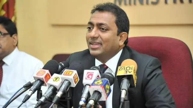 அகில விராஜ் காரியவசம்