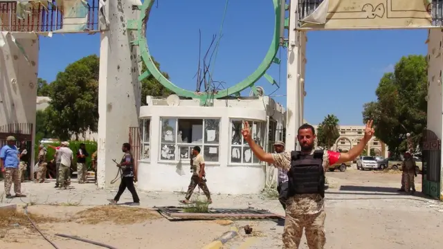 लीबिया का एक तबाह विश्वविद्यालय