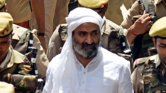 अशरफ़, अतीक़ का भाई